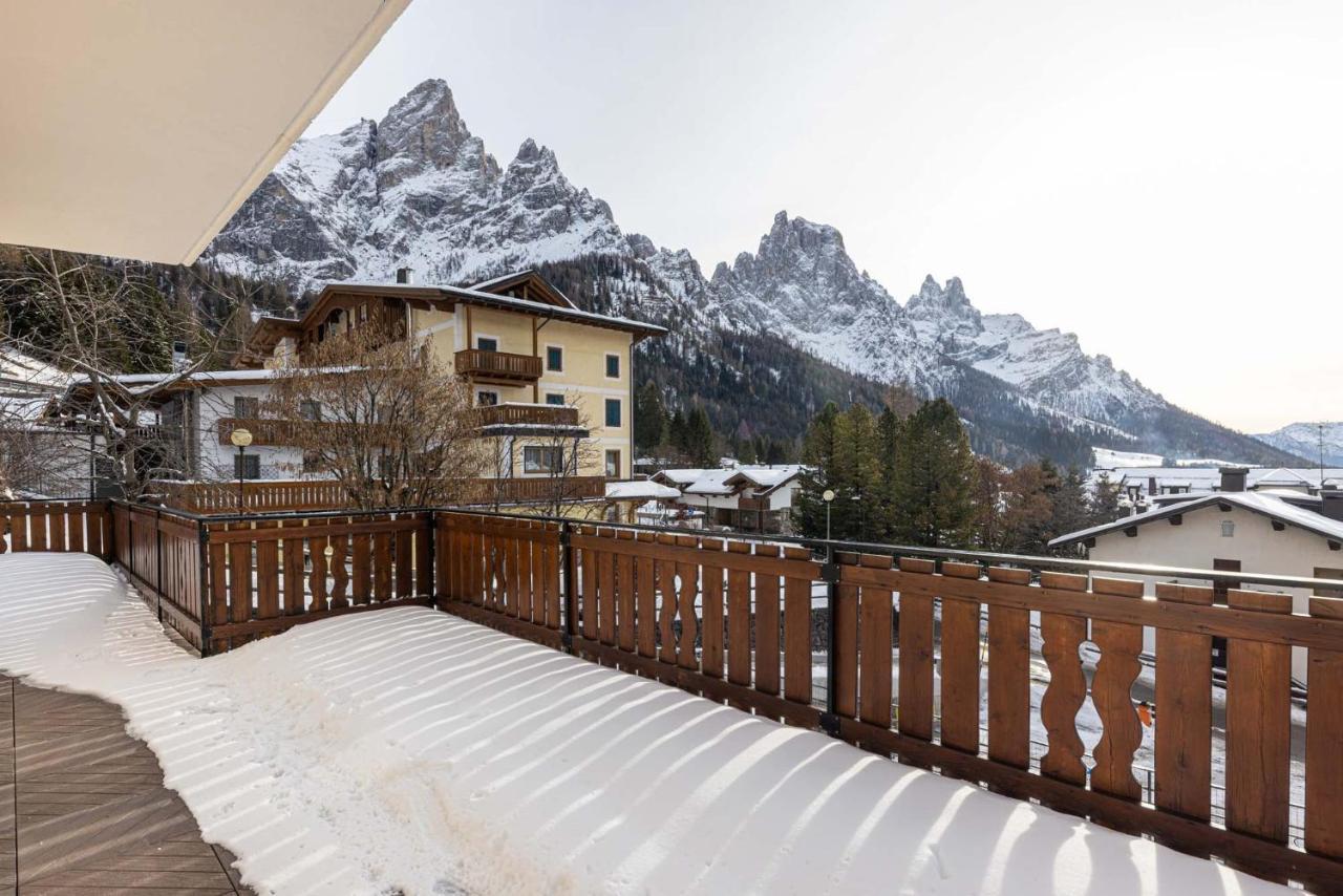 Residence Adler ซานมาร์ตีโนดีกัสตรอสซา ภายนอก รูปภาพ